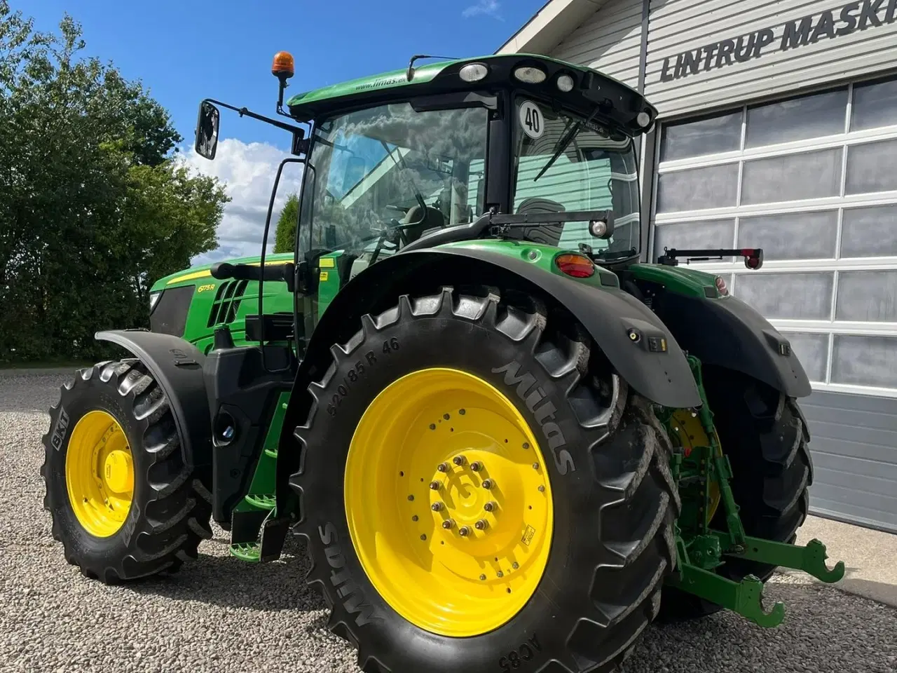 Billede 3 - John Deere 6175R Med frontlift og frontPTO samt luft anlæg