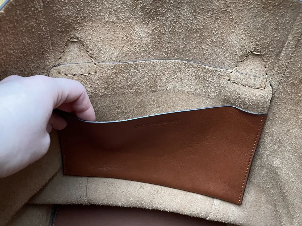 Billede 8 - Decadent skuldertaske læder