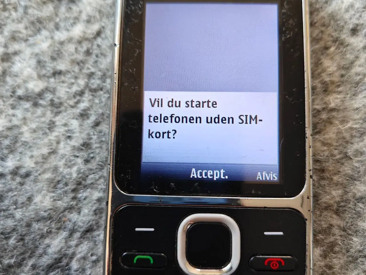 Billede 2 - Sælger en Nokia C2-01 klassisk mobiltelefon