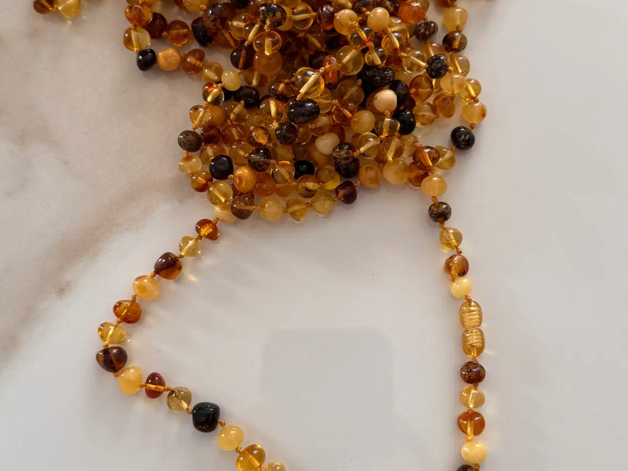 Billede 18 - For mange ravfarver, specialstykker og håndlavede