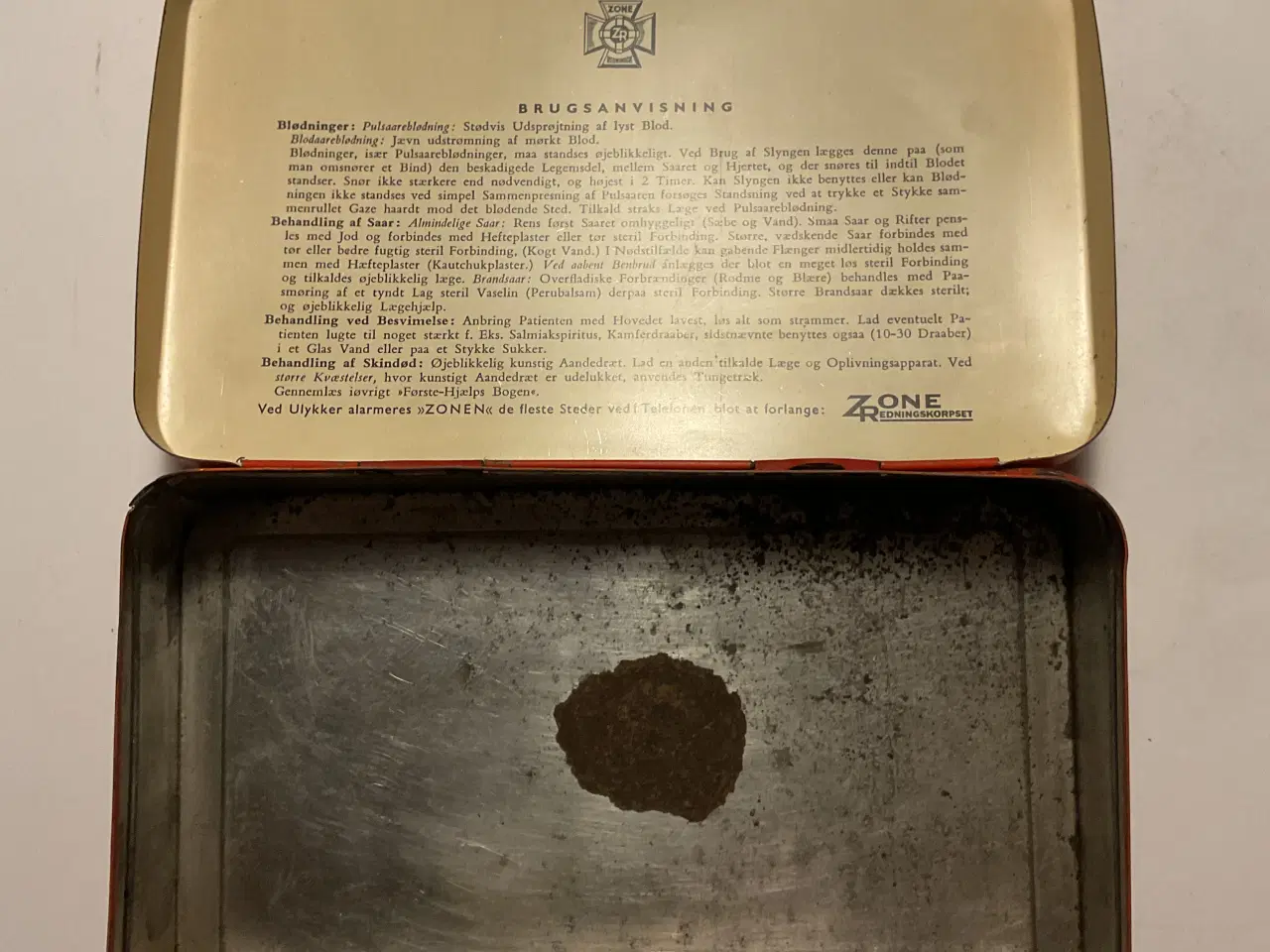 Billede 3 - Mindre Zonen nød-forbindingskasse i blik