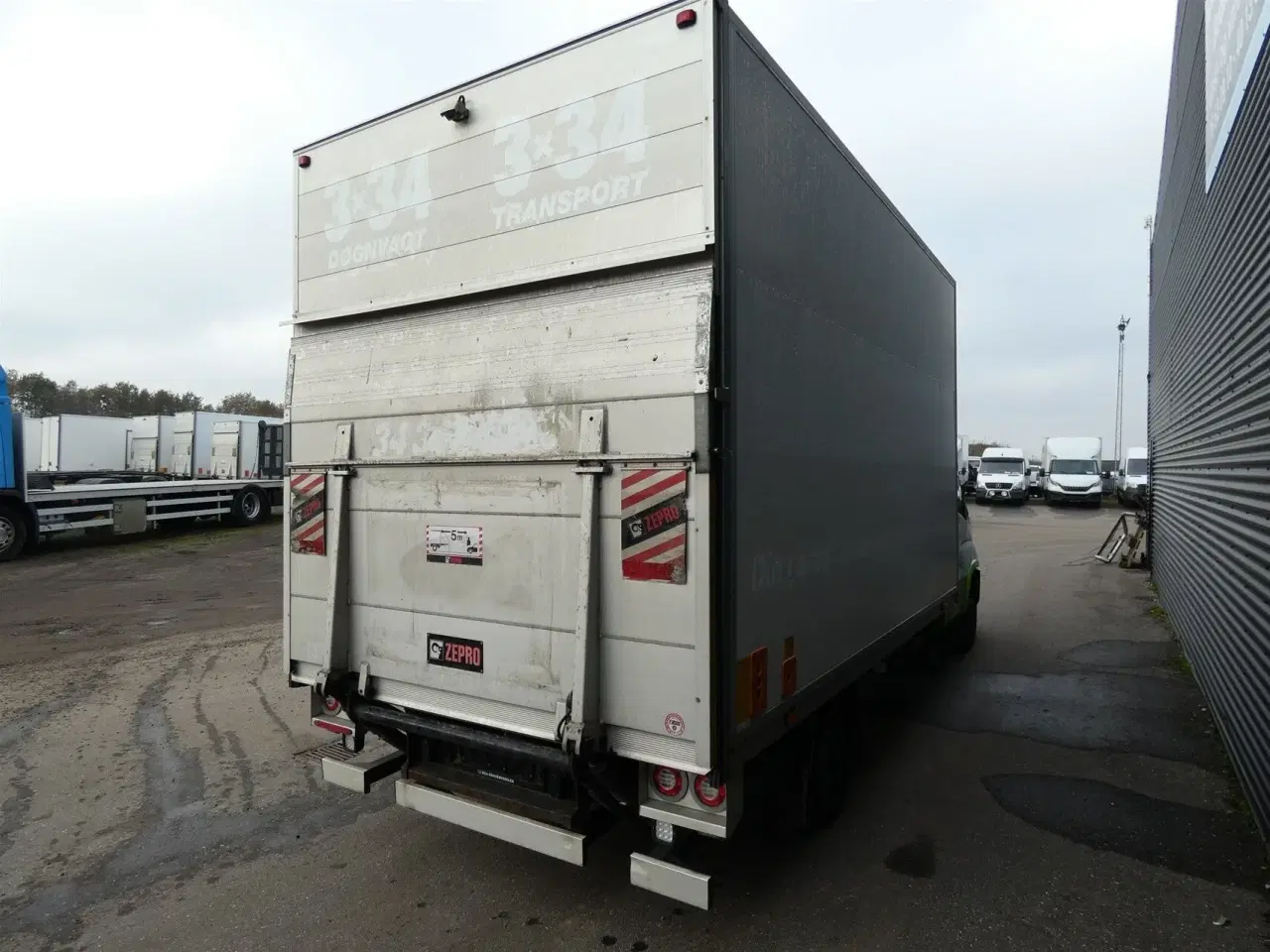 Billede 8 - Iveco Daily 35S18 4100mm 3,0 D 180HK Ladv./Chas. 8g Aut.