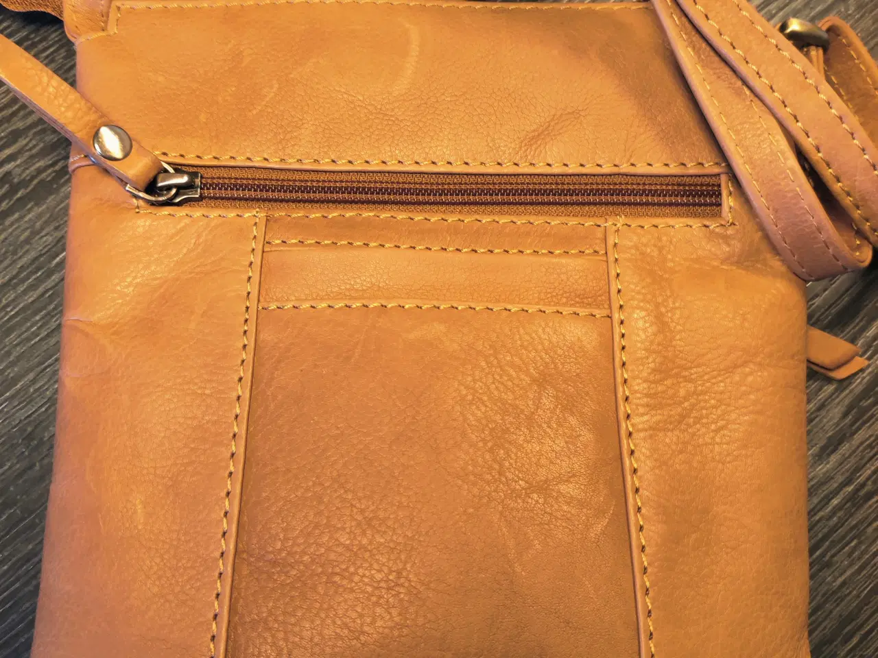 Billede 2 - Dame Håndtaske læder