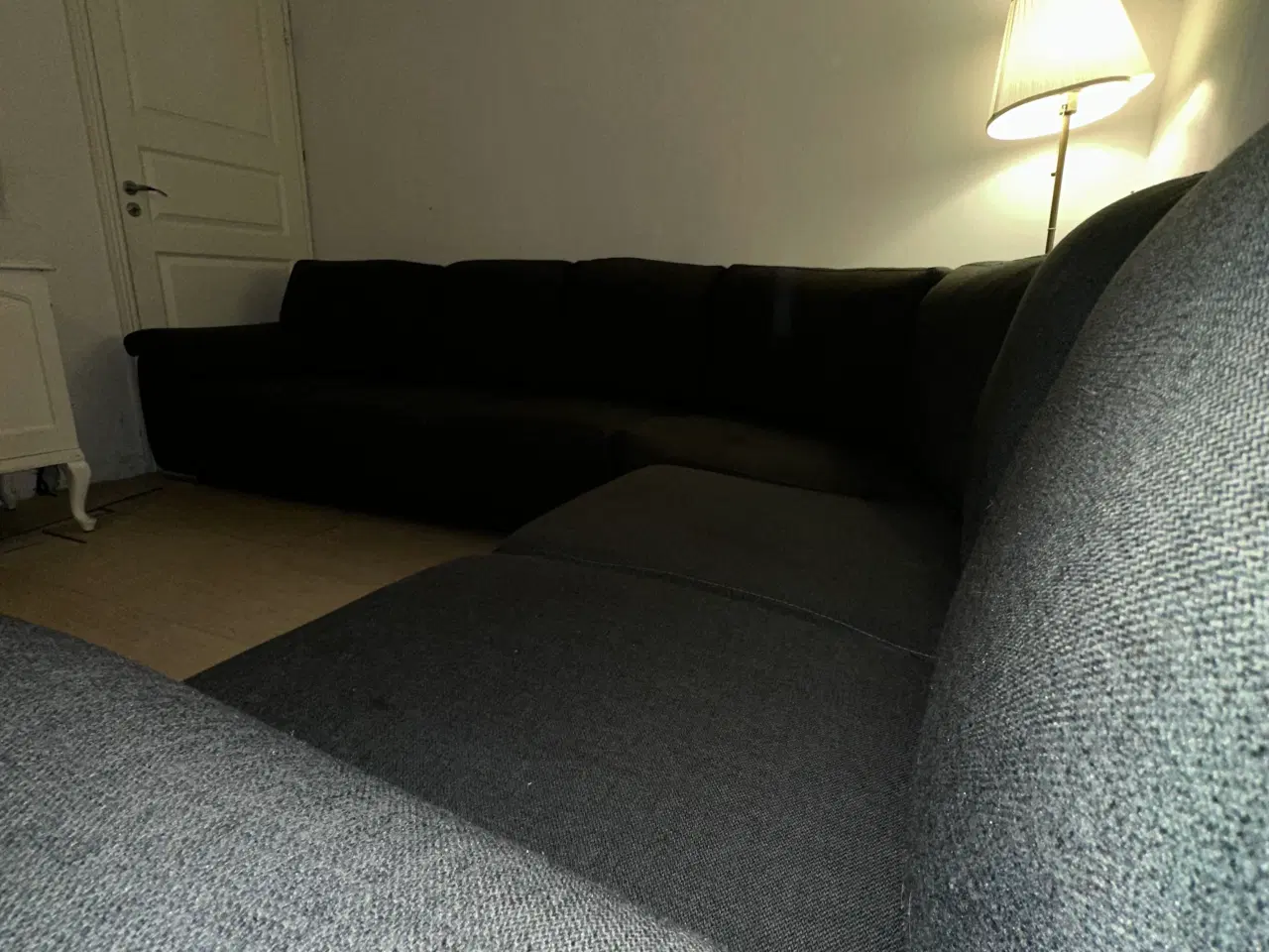 Billede 2 - Stor og Komfortabel 9-Personers Hjørne Sofa