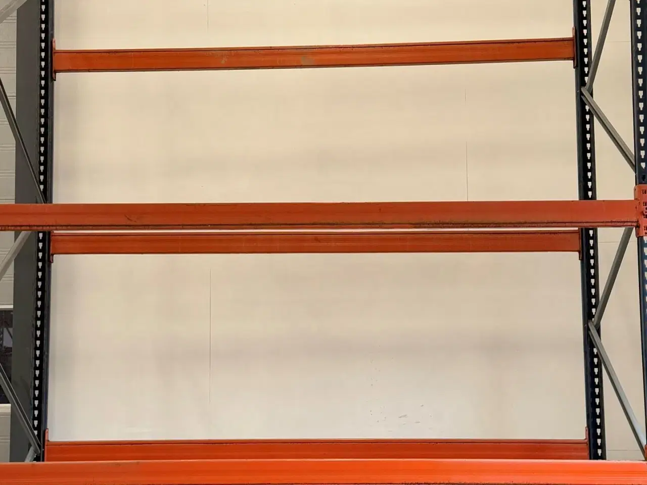 Billede 1 - - - - Stort parti reoler