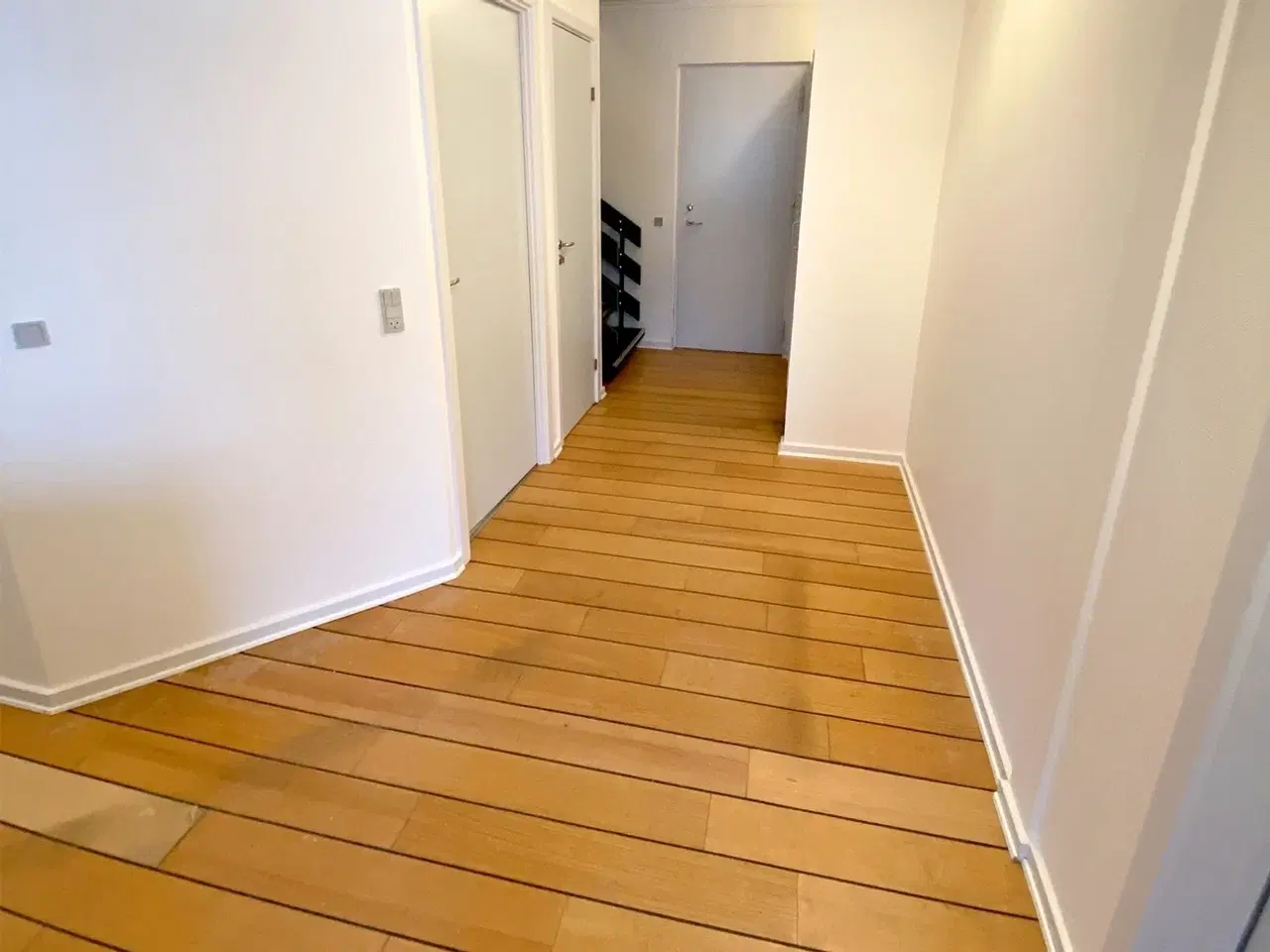 Billede 10 - Stort og attraktivt erhvervslokale i stueetagen!