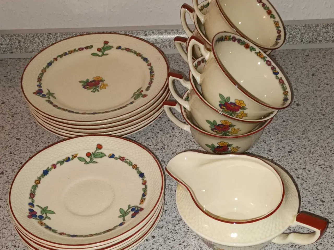 Billede 1 - Engelsk fajance 