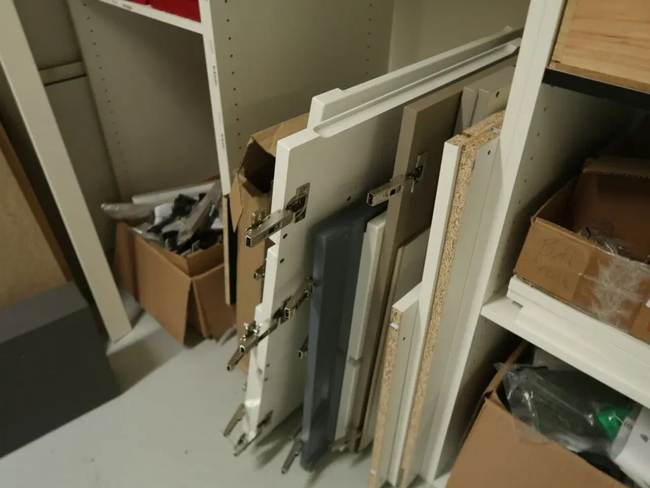 Billede 11 - Kæmpe parti køkken dele m.m.