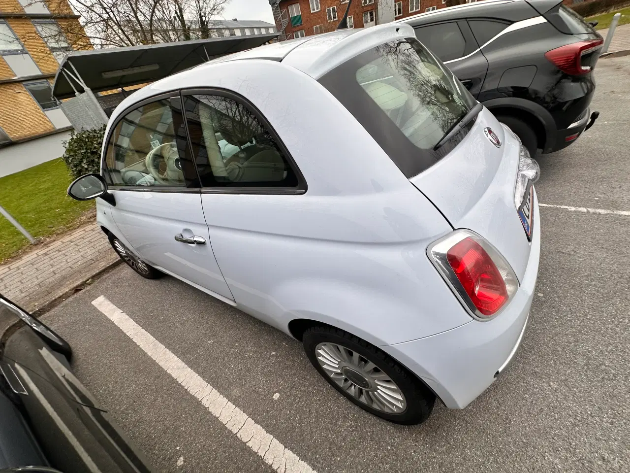 Billede 3 - En fin lysblå FIAT 500 bil til salg 