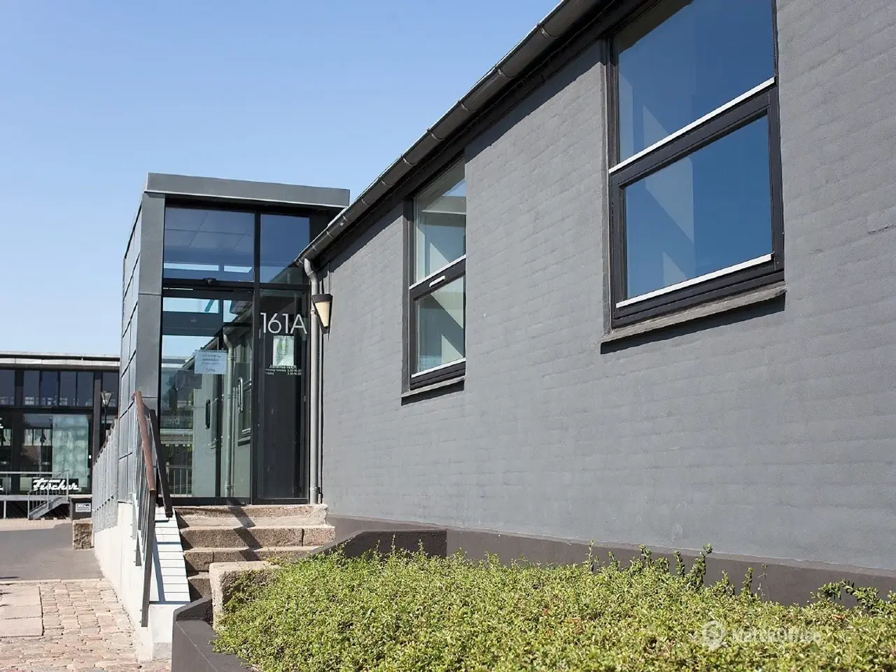 Billede 8 - Hyggeligt kontor med mulighed for parkering lige ved indgangen