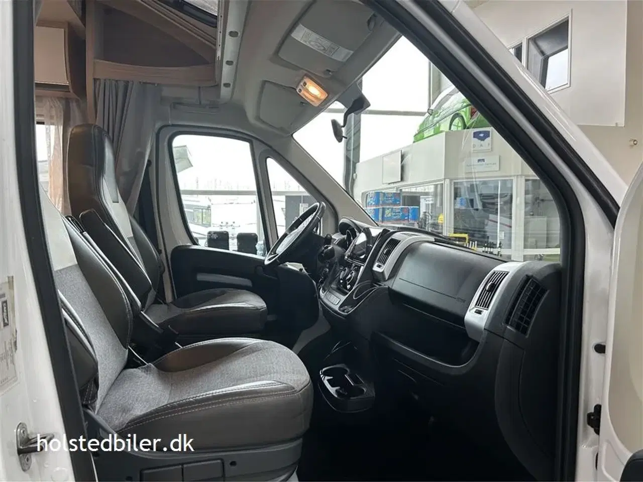 Billede 5 - 2021 - SunLight T 67 Aut.   Enkeltsenge og hæve/sænkeseng.  9 trins aut.