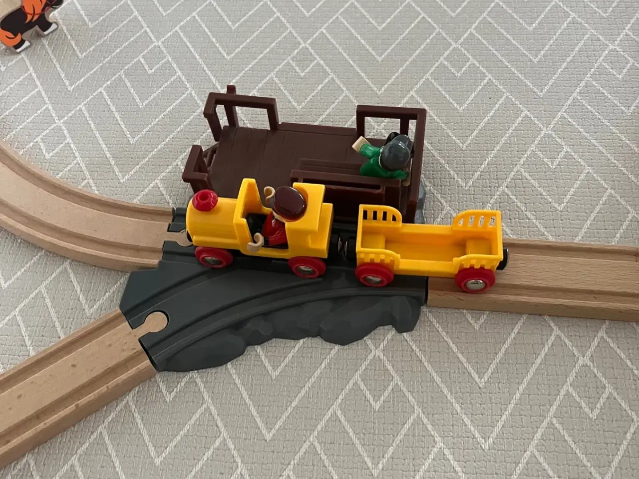 Billede 6 - Brio tog med en masse tilbehør