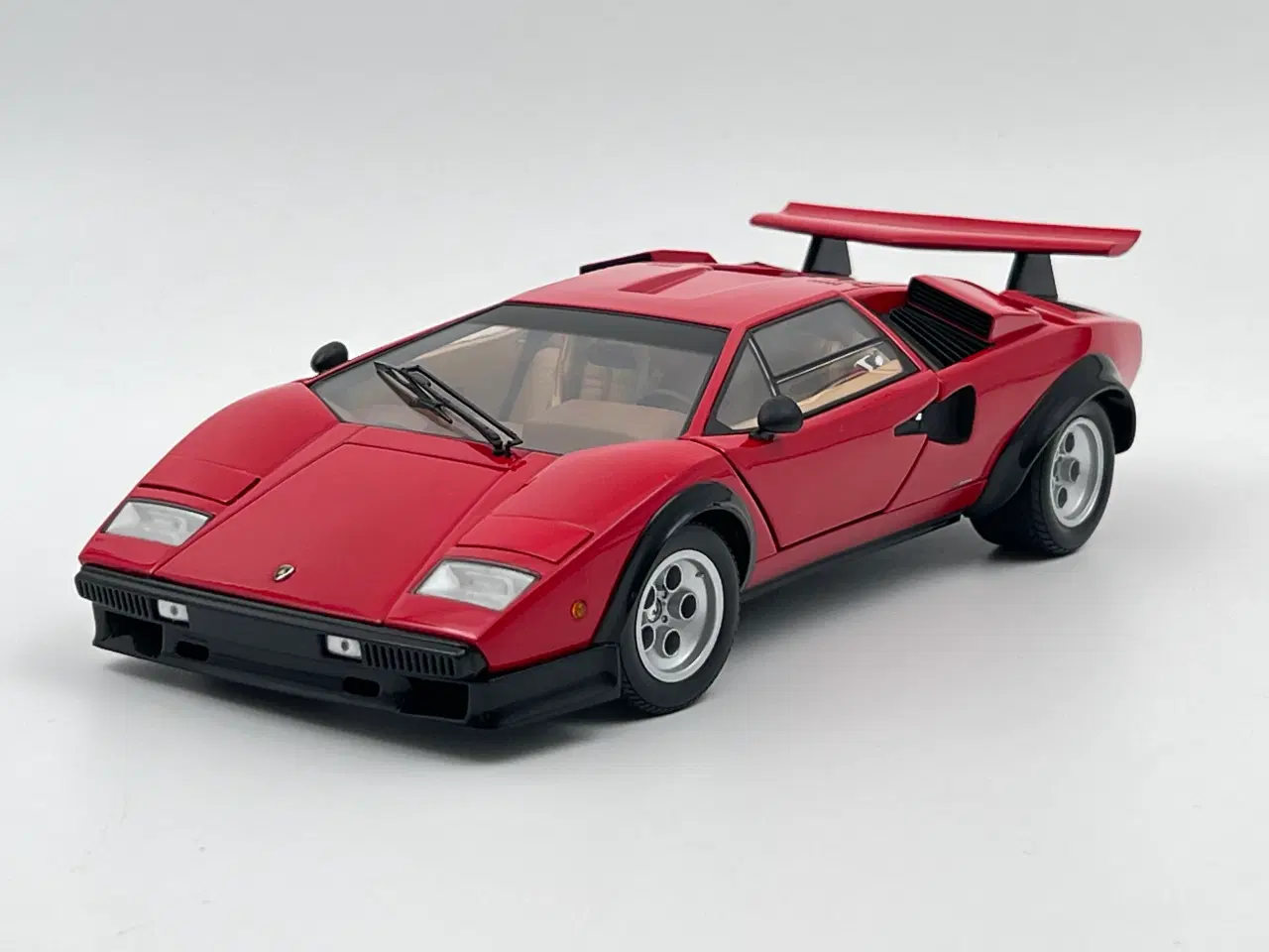 Billede 1 - 1982 Lamborghini Countach Walter Wolf Special 1:18