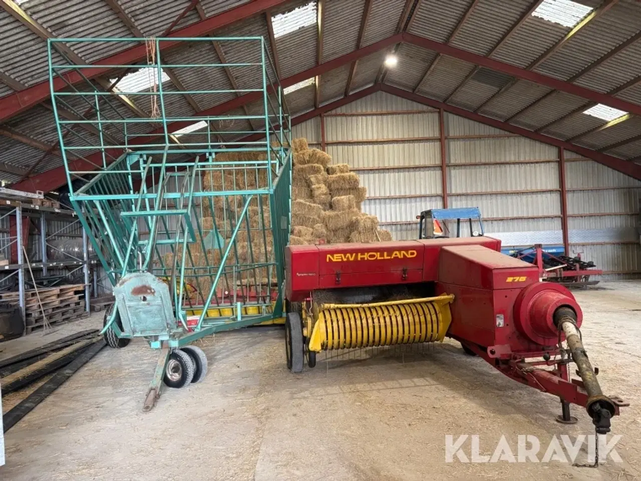 Billede 2 - Ballepresser og vogn New Holland 276