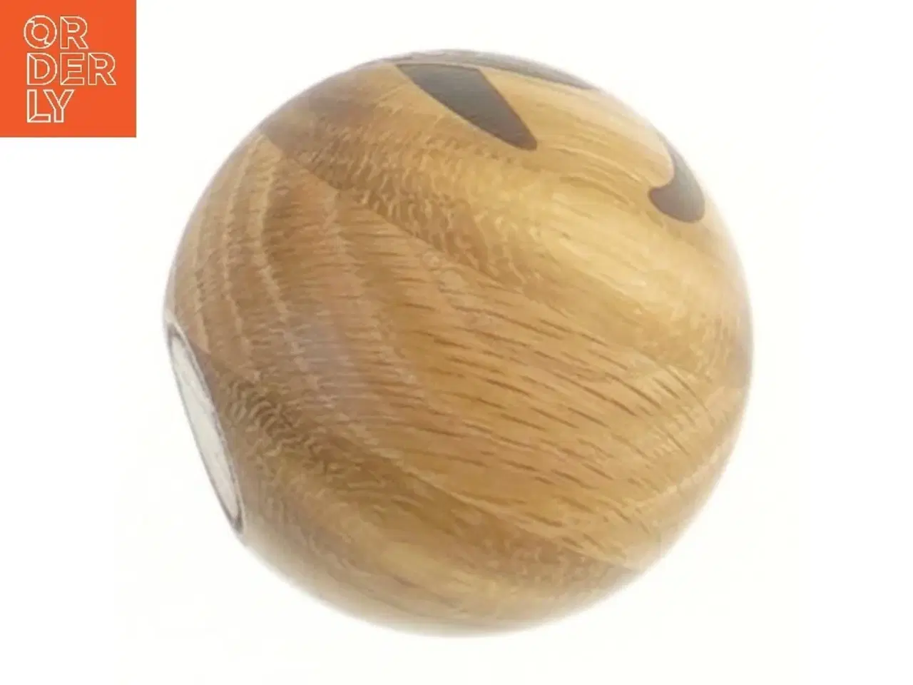 Billede 3 - Træ kugle med smilemotiv (str. Ø 7 cm)