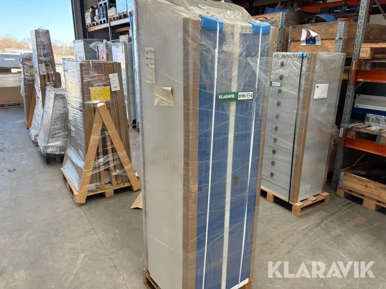 Billede 1 - Værkstedsskabe Blika