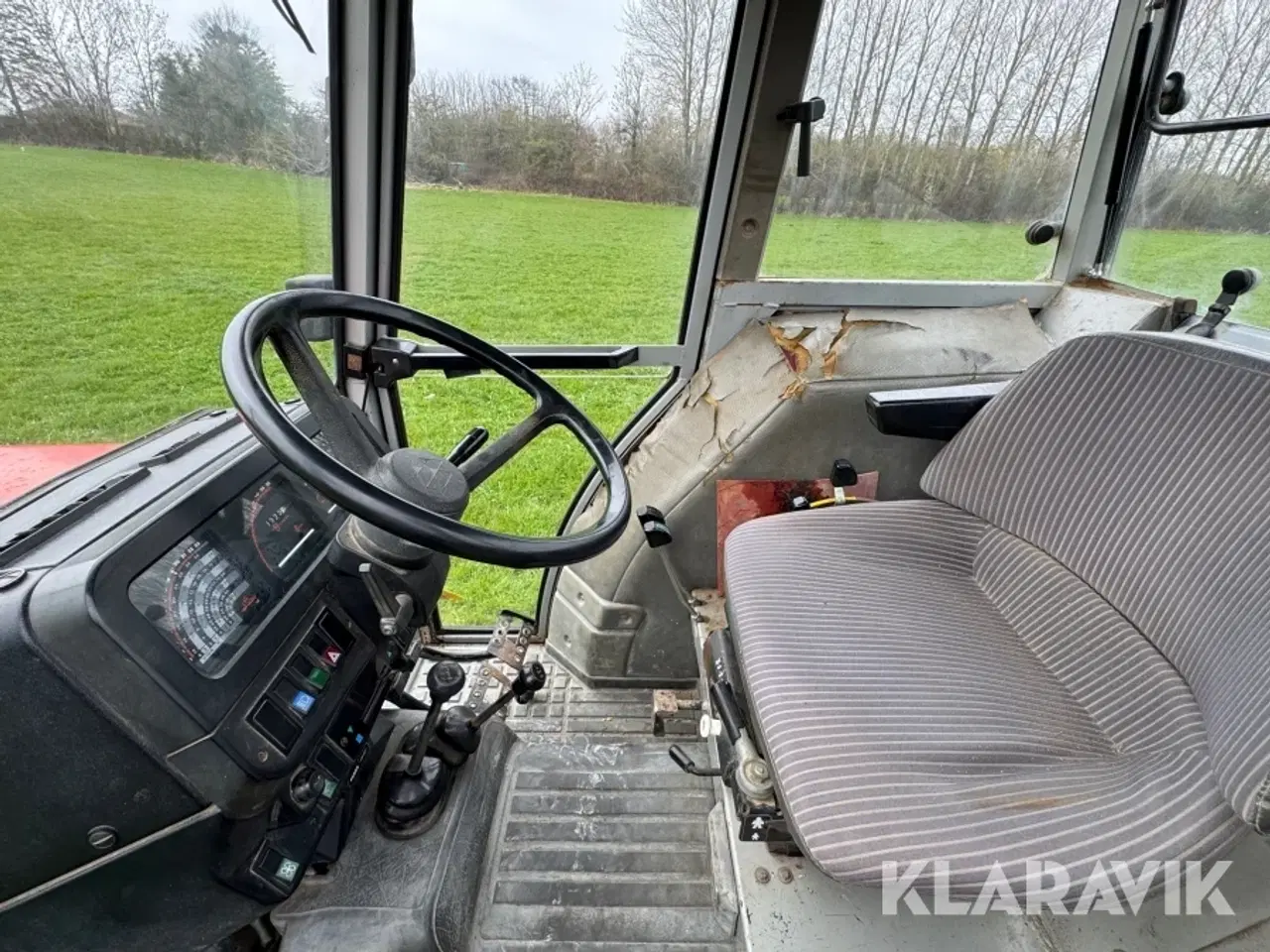 Billede 10 - Traktor Massey-Ferguson 355