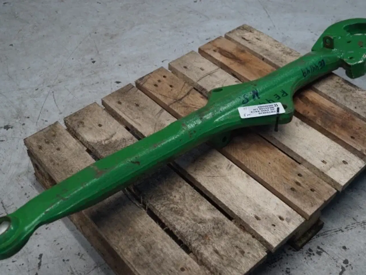 Billede 9 - John Deere 4455 L.H. Liftarm RE44148