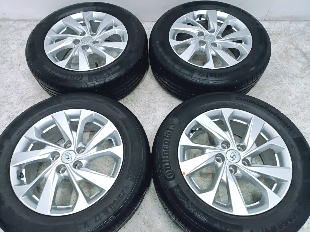 Billede 5 - 5x114,3 17" ET51 nav 67,1ø HYUNDAI sommersæt Demo