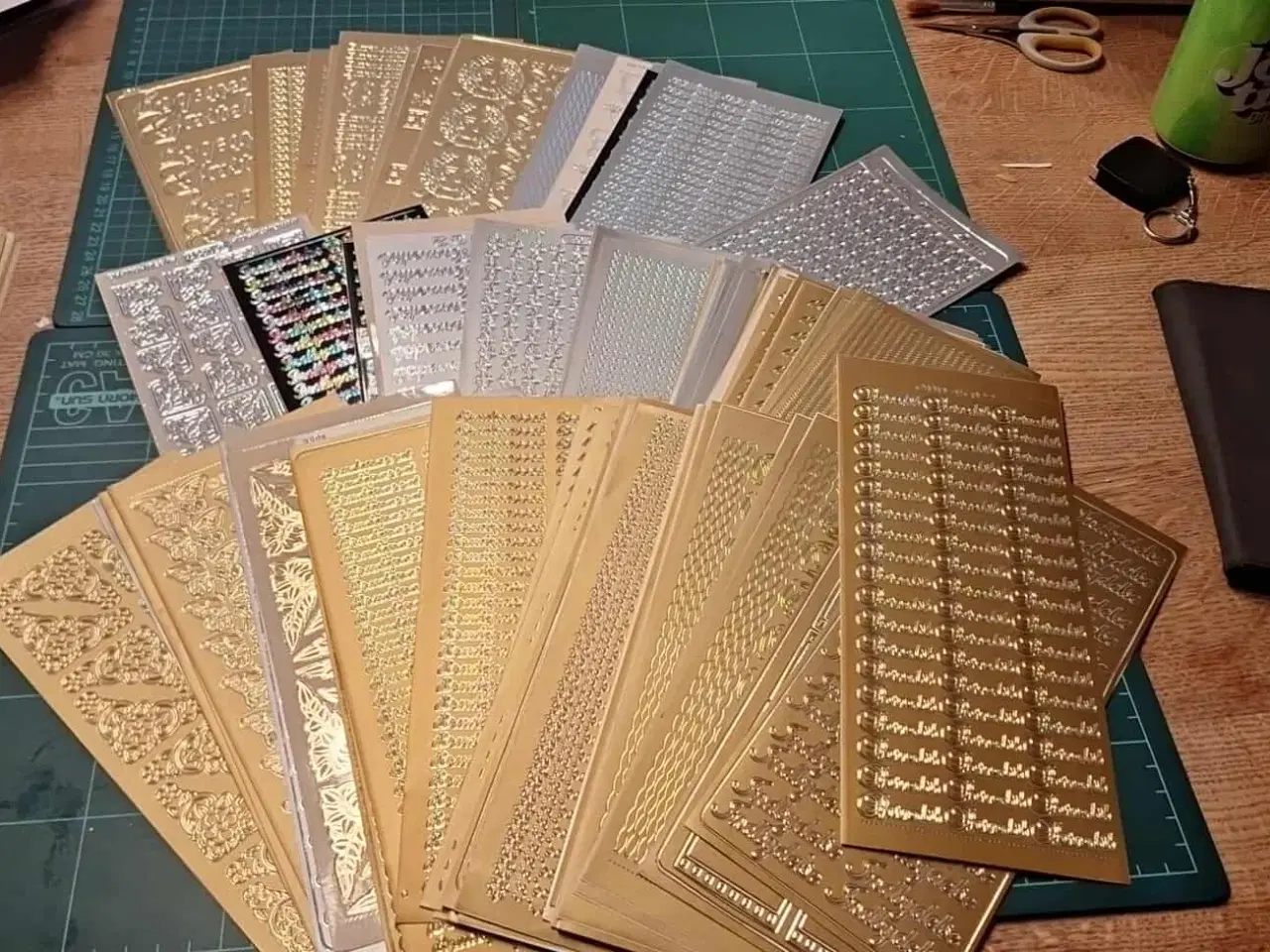 Billede 4 - Til salg meget blandet Stickers ark over 3000 d