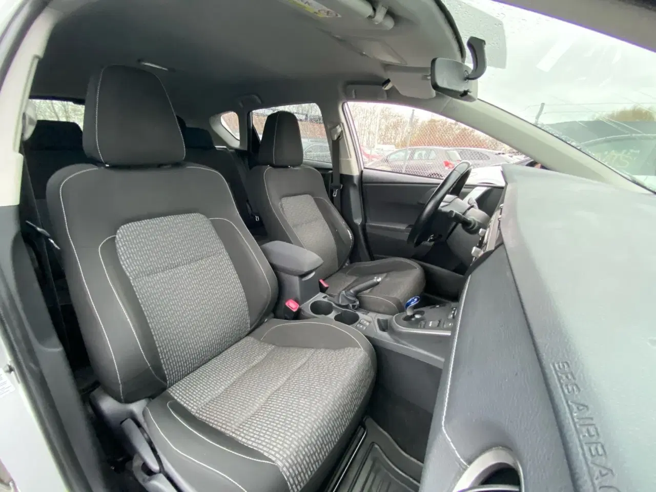 Billede 9 - Toyota Auris 1,8 VVT-I  Hybrid H2 Premium E-CVT 136HK 5d Aut.