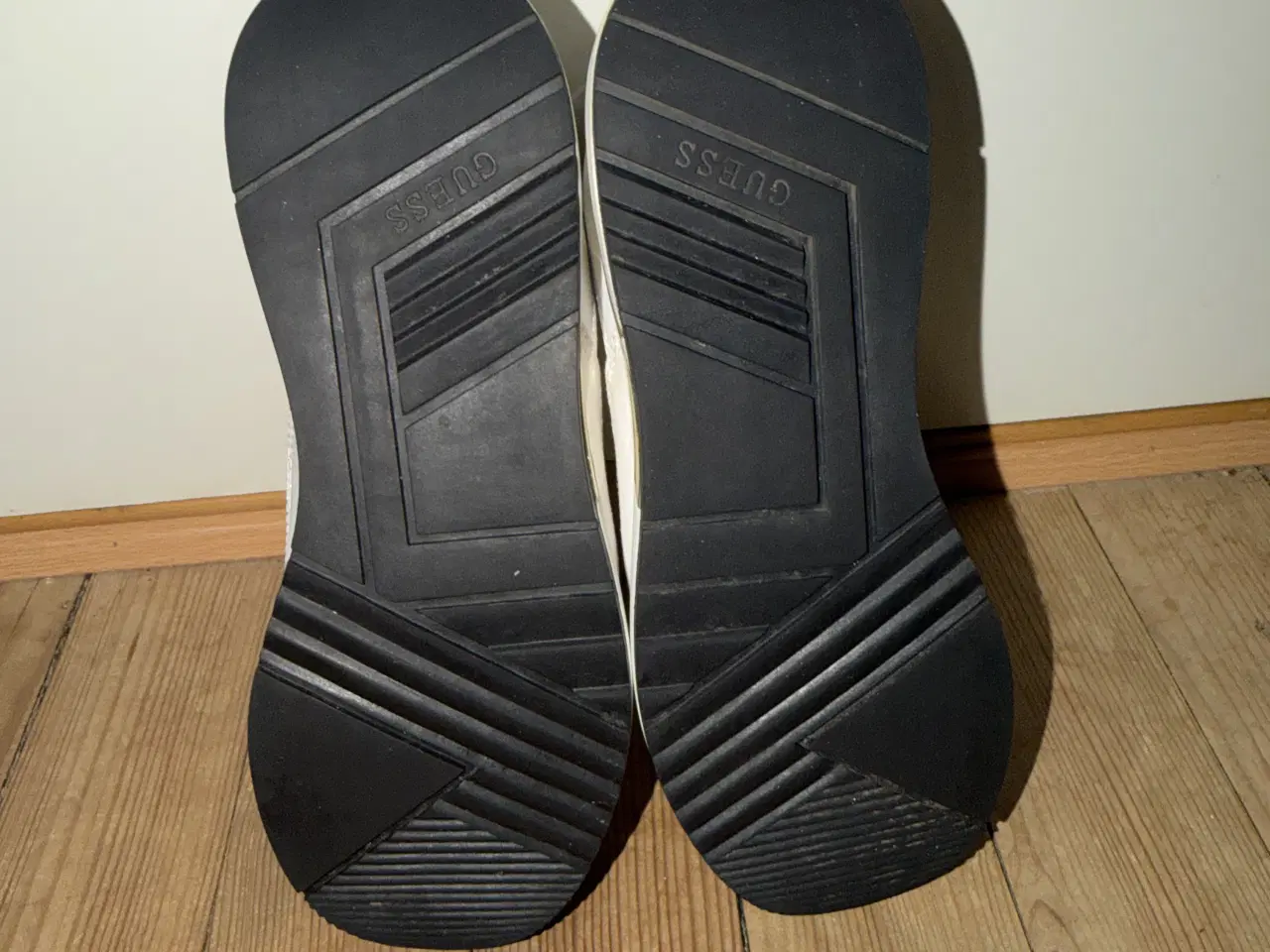 Billede 5 - GUESS sko 