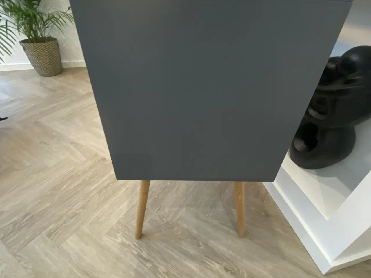 Billede 4 - Fin skænk fra coop