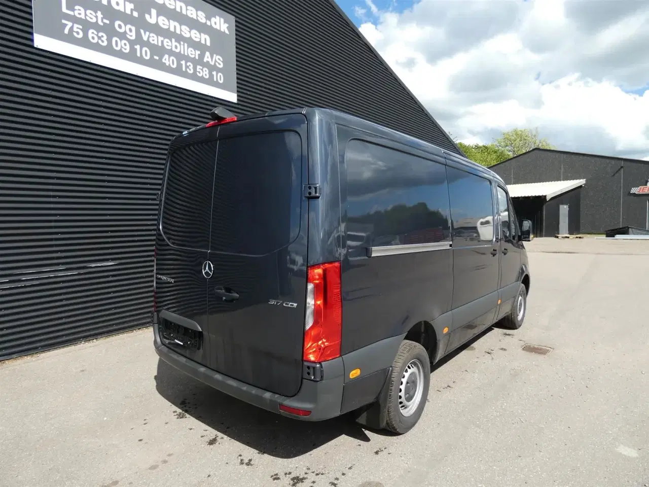 Billede 5 - Mercedes-Benz Sprinter 317 2,0 CDI A2 H2 RWD 9G-Tronic 170HK Van Aut.