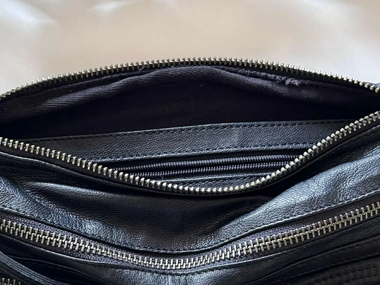 Billede 5 - Re:designed Bumbag Ly S, sort koskind