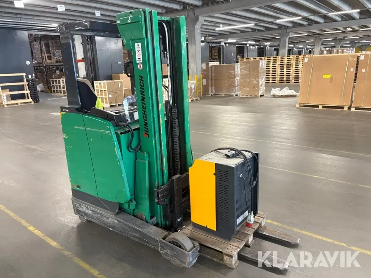 Billede 4 - Truck Jungheinrich ETV 214 AC med lader