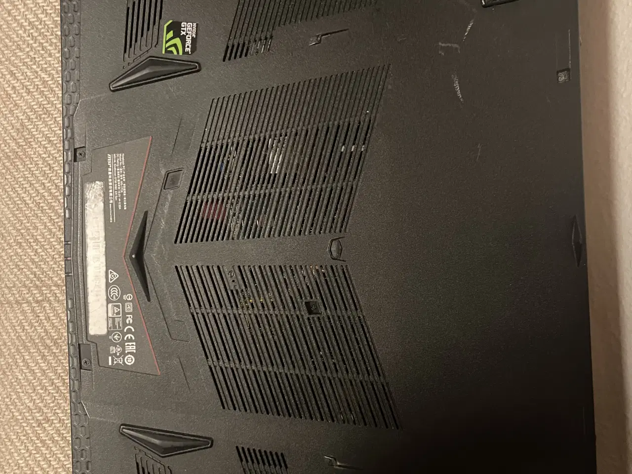 Billede 10 - MSI GL62M 7RD-049NE 17.6" gamer PC