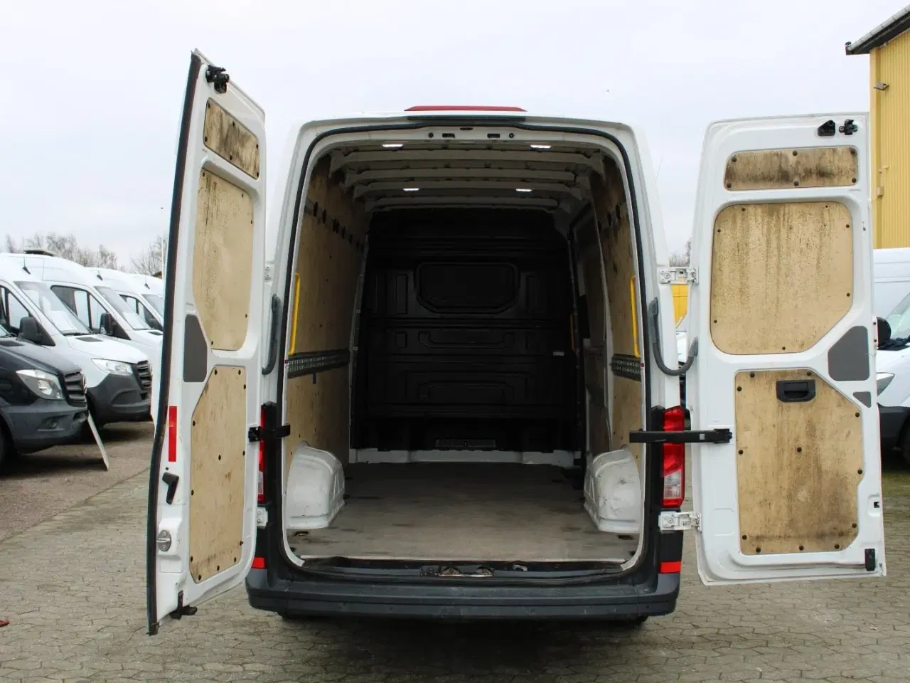 Billede 10 - VW Crafter 35 2,0 TDi 102 Kassevogn L3H2