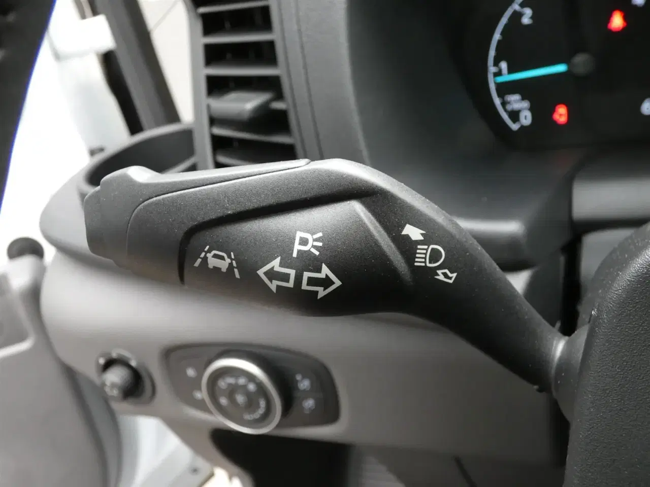 Billede 12 - Ford Transit 350 L2H1 2,0 TDCi Trend RWD 170HK Ladv./Chas. 6g