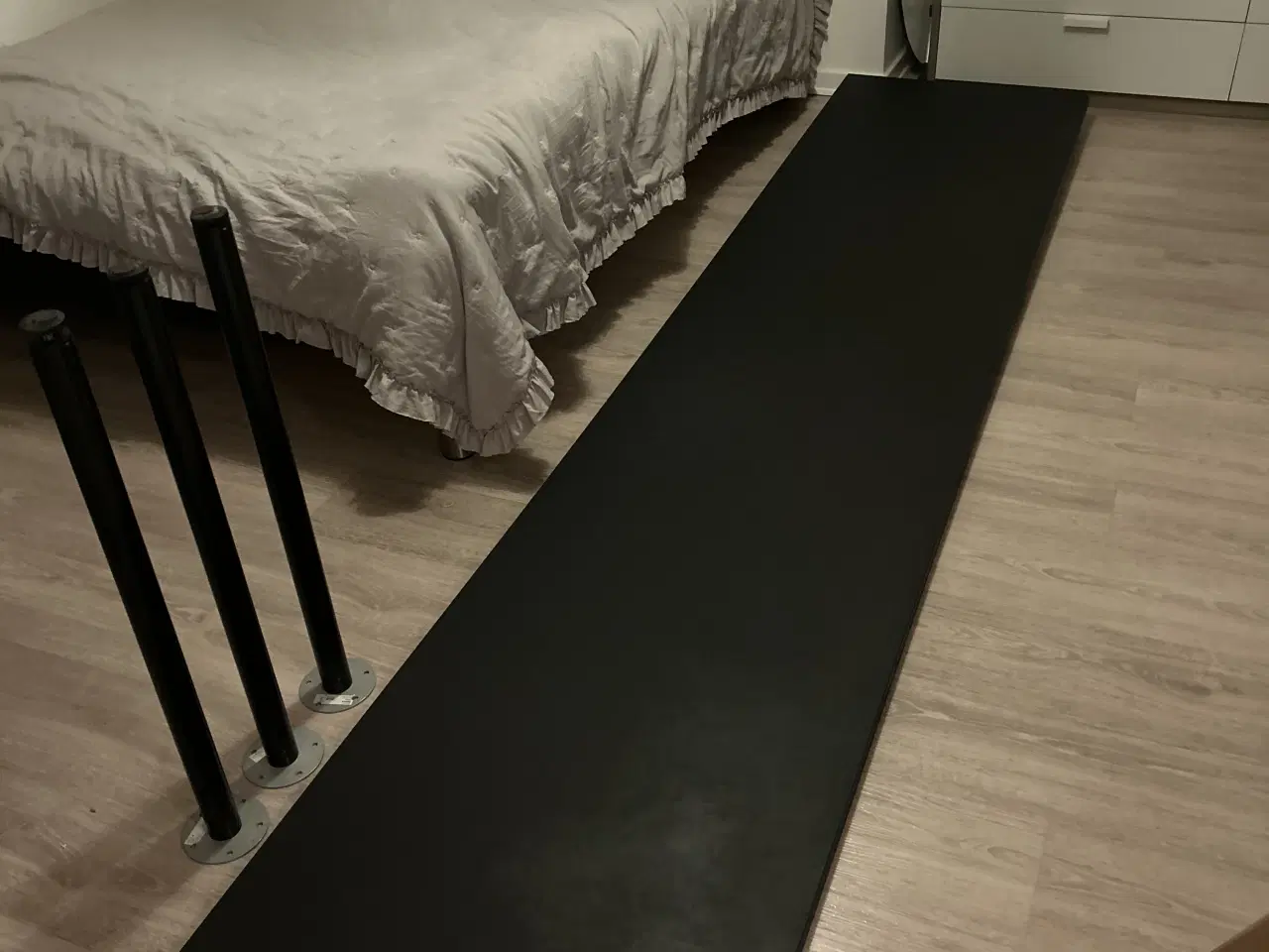 Billede 1 - Bordplade i laminat