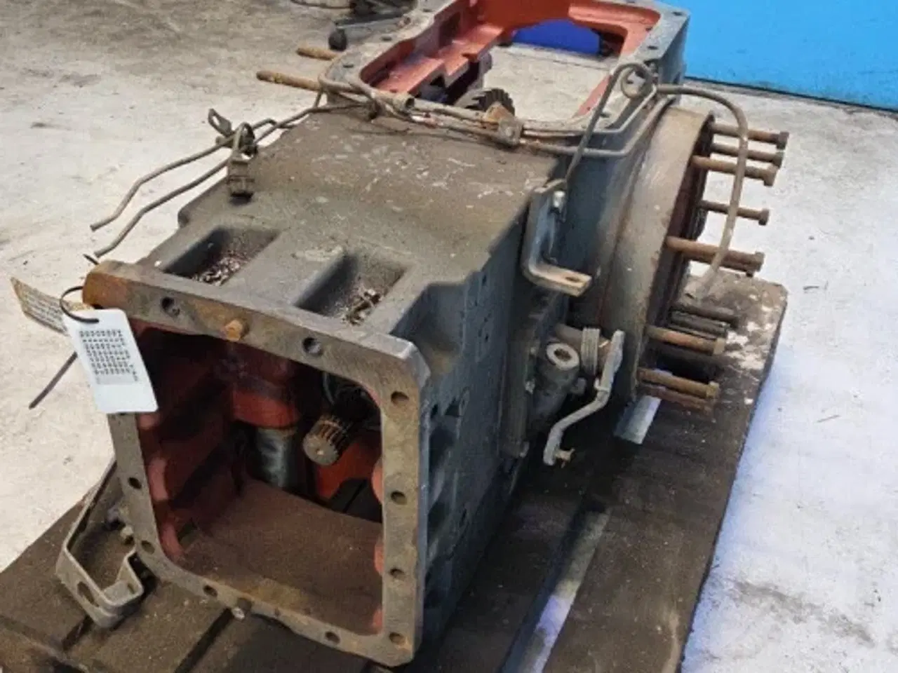 Billede 6 - New Holland M135 Bagtøj 5173156