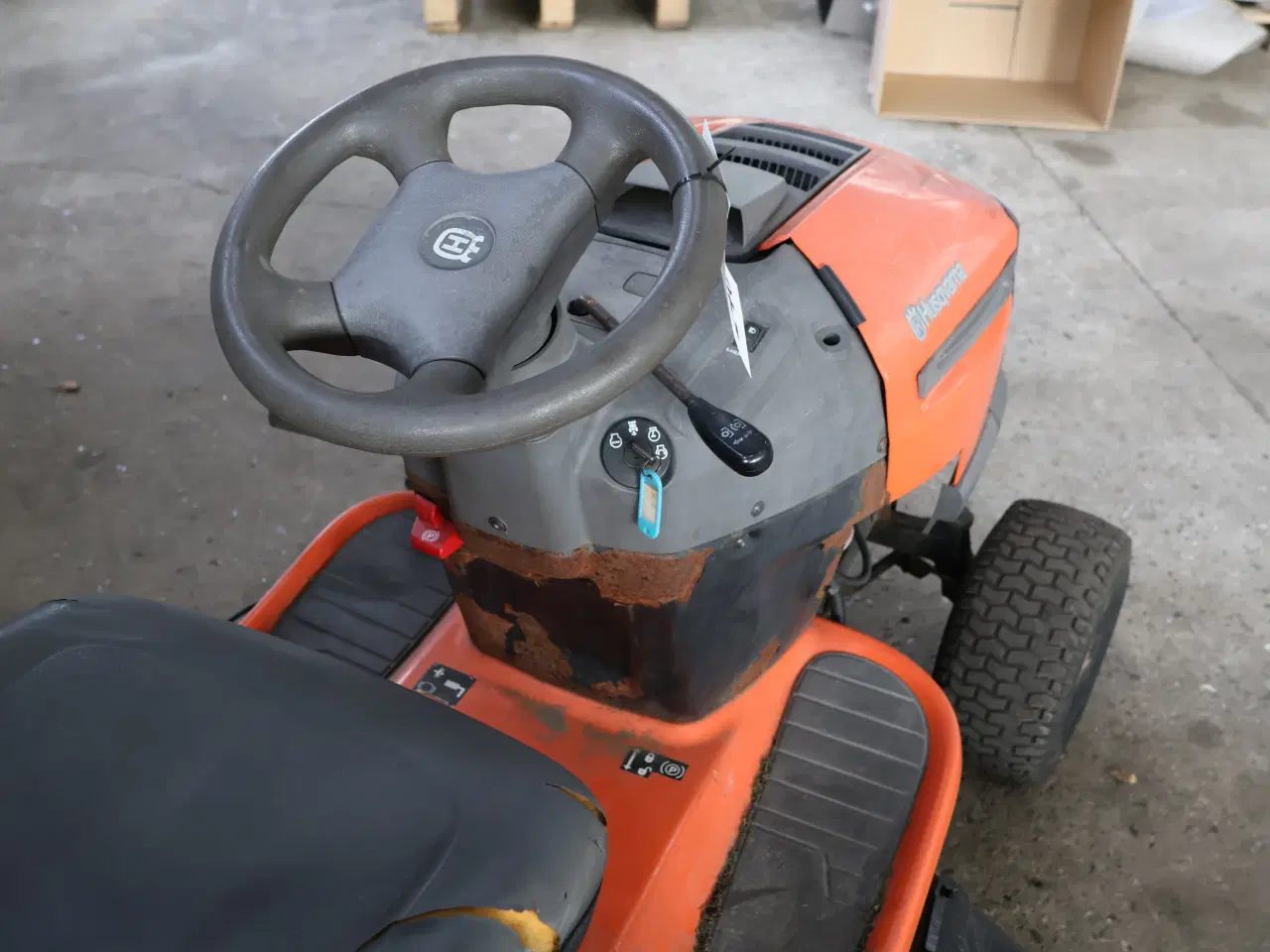 Billede 7 - Husqvarna LTH152 havetraktor m/15hk Köhler motor