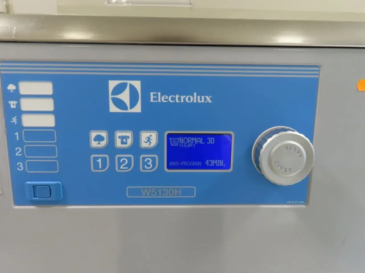 Billede 4 - Industrivaskemaskine ELECTROLUX W5130H