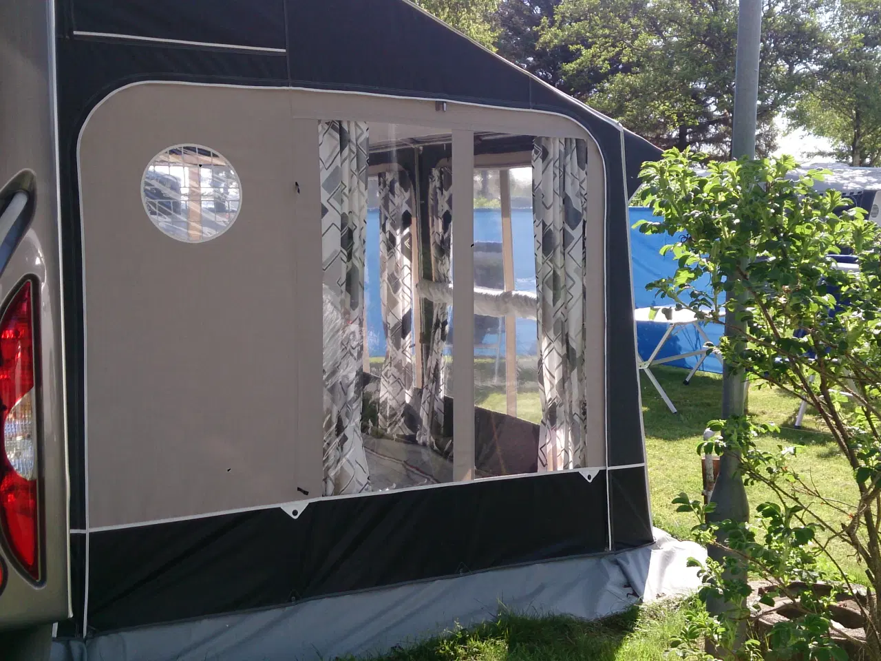 Billede 2 - Brugt Isabella universel 360 Coal telt.