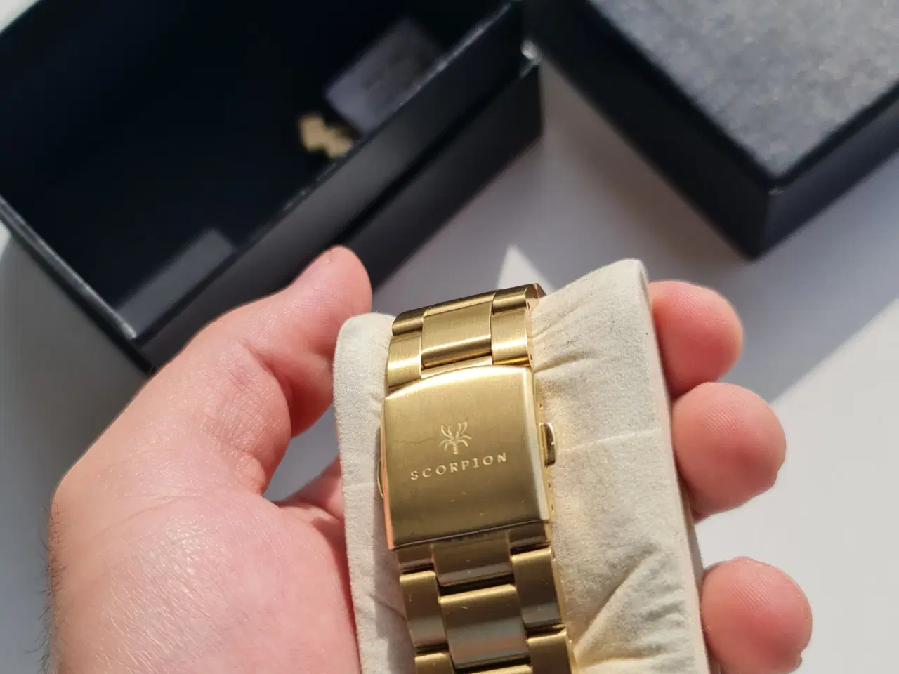 Billede 5 - Scorpion Herreur i Guld Design m. Moonphase & Dato
