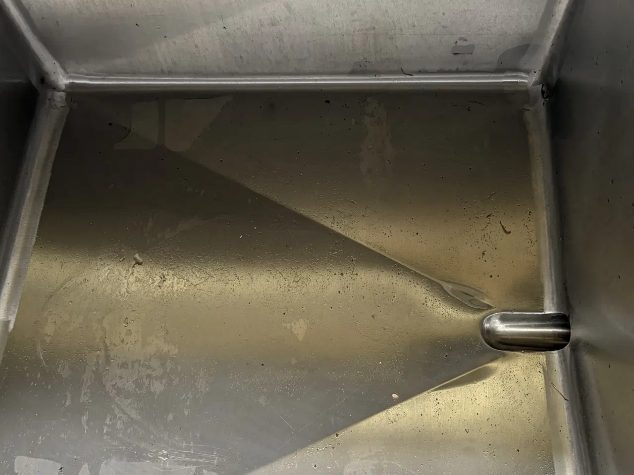 Billede 2 - Rustfrit kar på ben