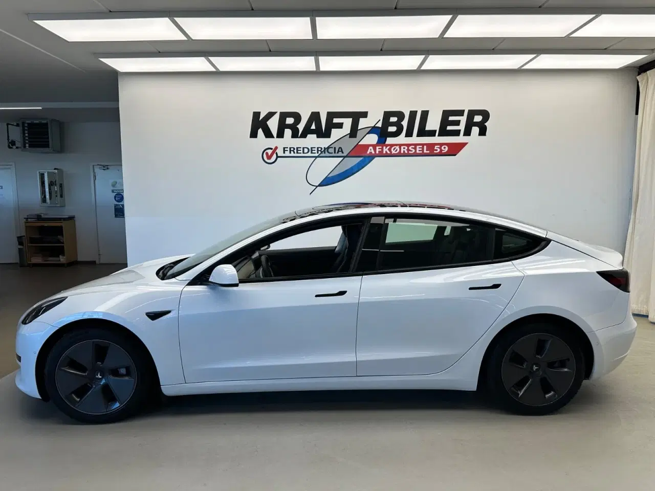 Billede 2 - Tesla Model 3  Standard Range+ RWD