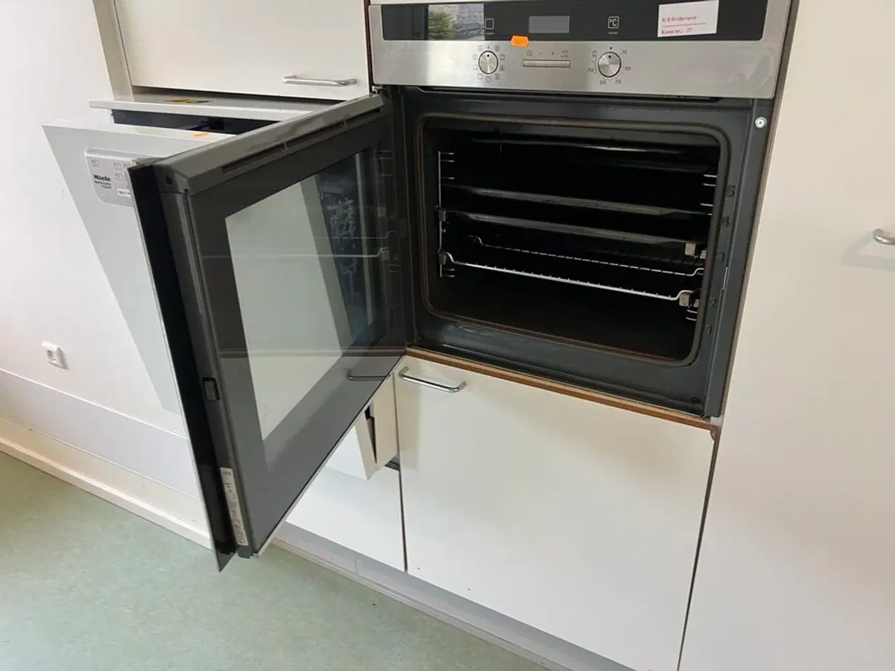 Billede 3 - Indbygningsovn SIEMENS HB33L1540S (sidehængt låge)