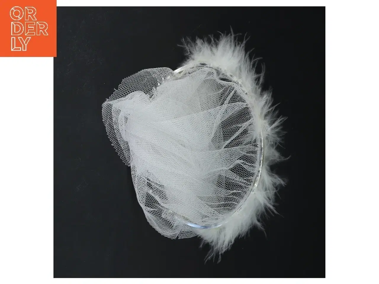 Billede 4 - Tiara med tyl og fjer (str. Ø 12 cm)