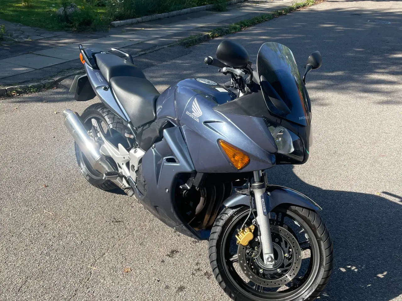 Billede 1 - Honda CBF 600 SA