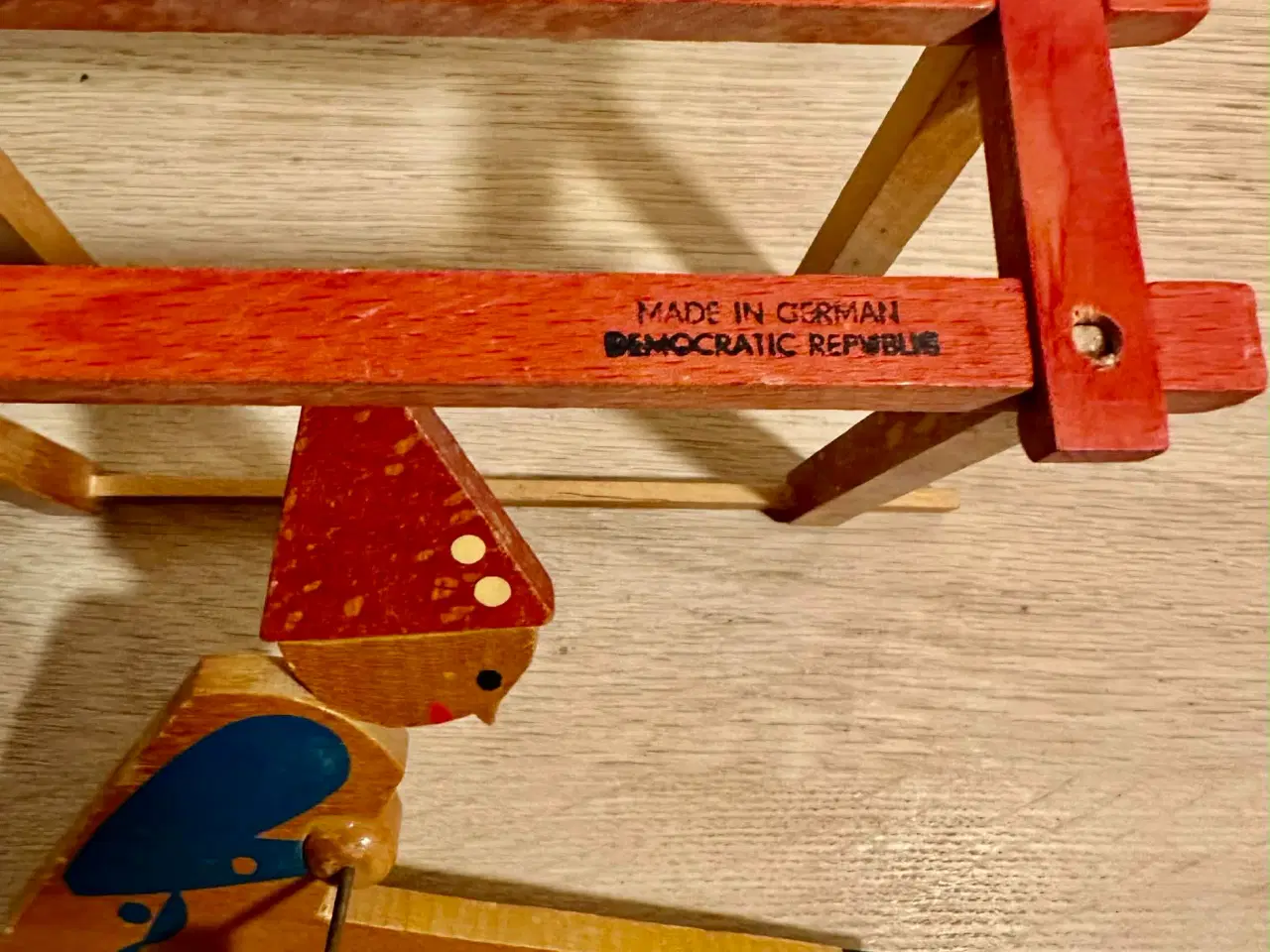 Billede 3 - Vintage legetøj - akrobat, der svinger i en barre.