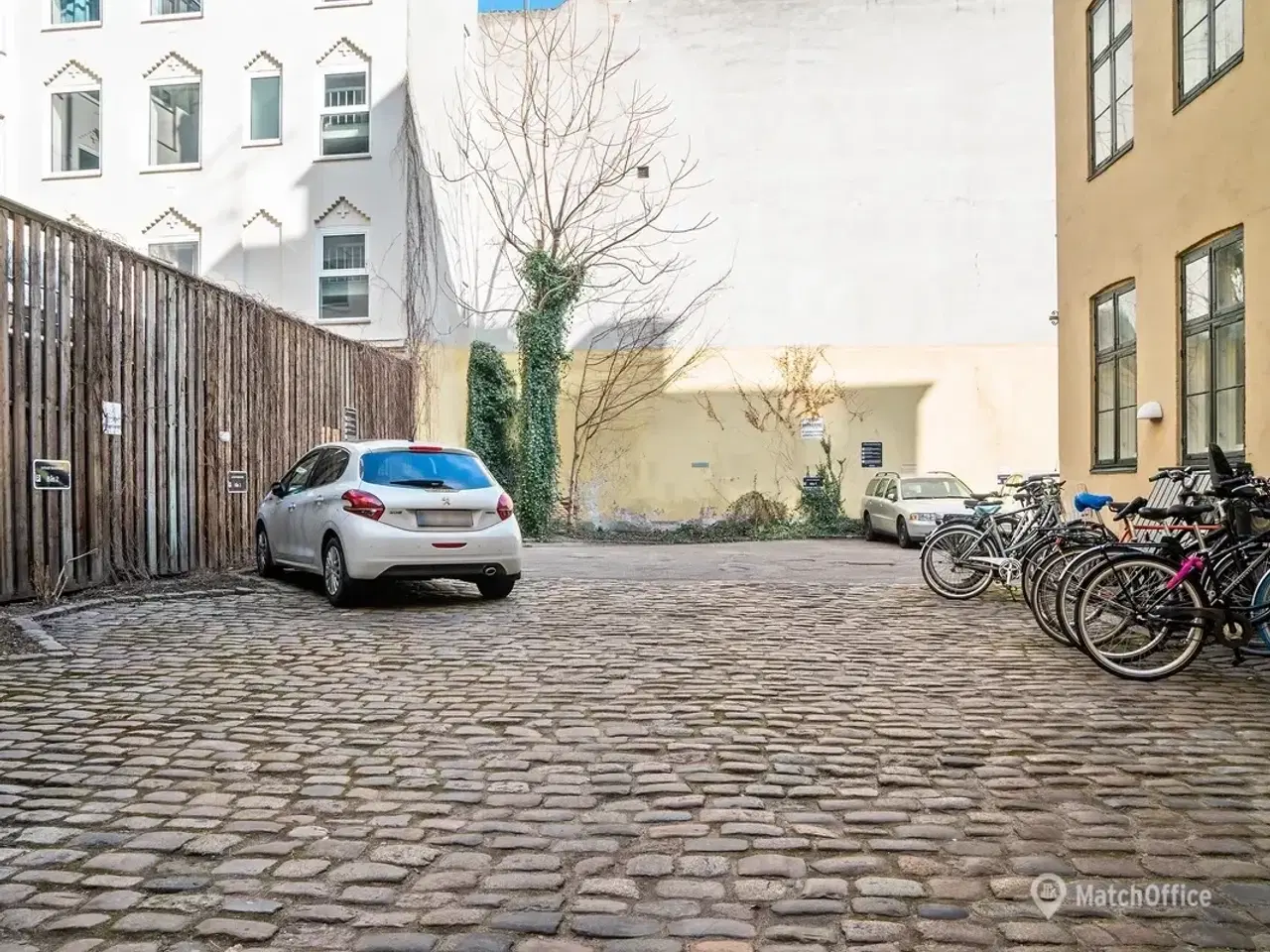 Billede 7 - Parkeringsplads 7 udlejes – Løngangstræde 37. København K