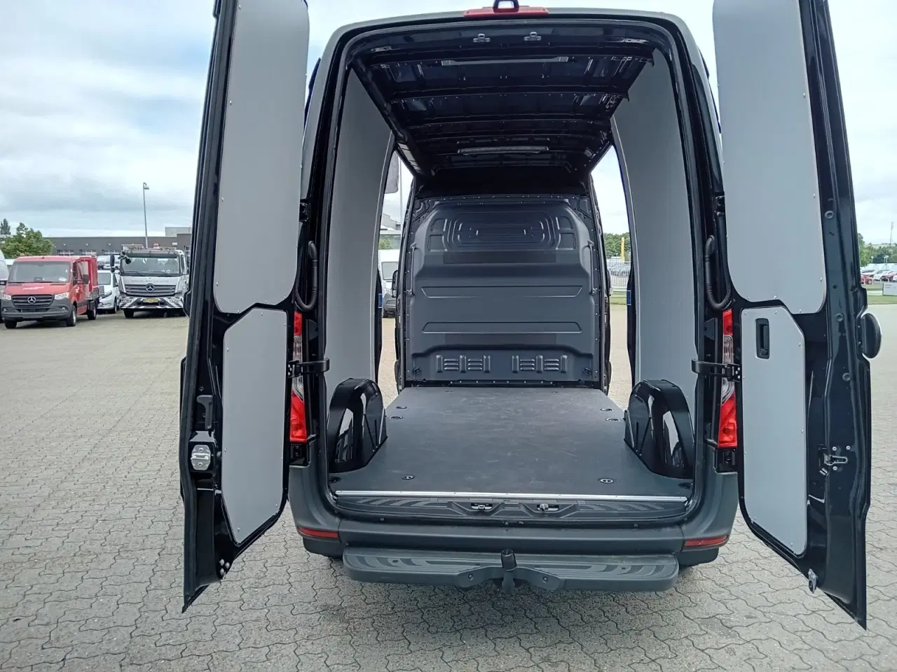 Billede 5 - Mercedes Sprinter 215 2,0 CDi A2 Kassevogn aut. FWD