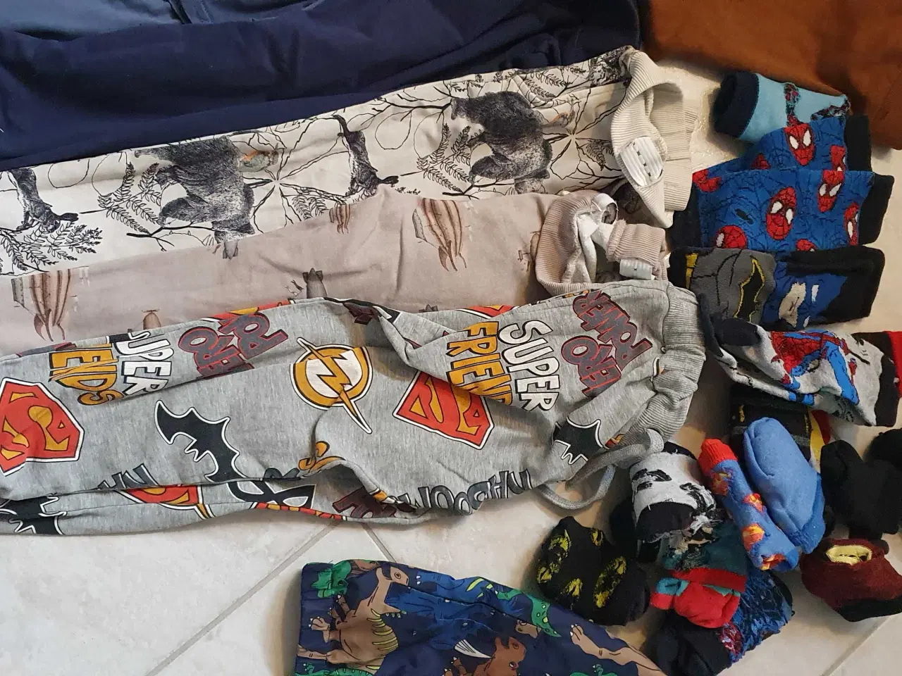 Billede 6 - Blandet tøjpakke str. 98-104