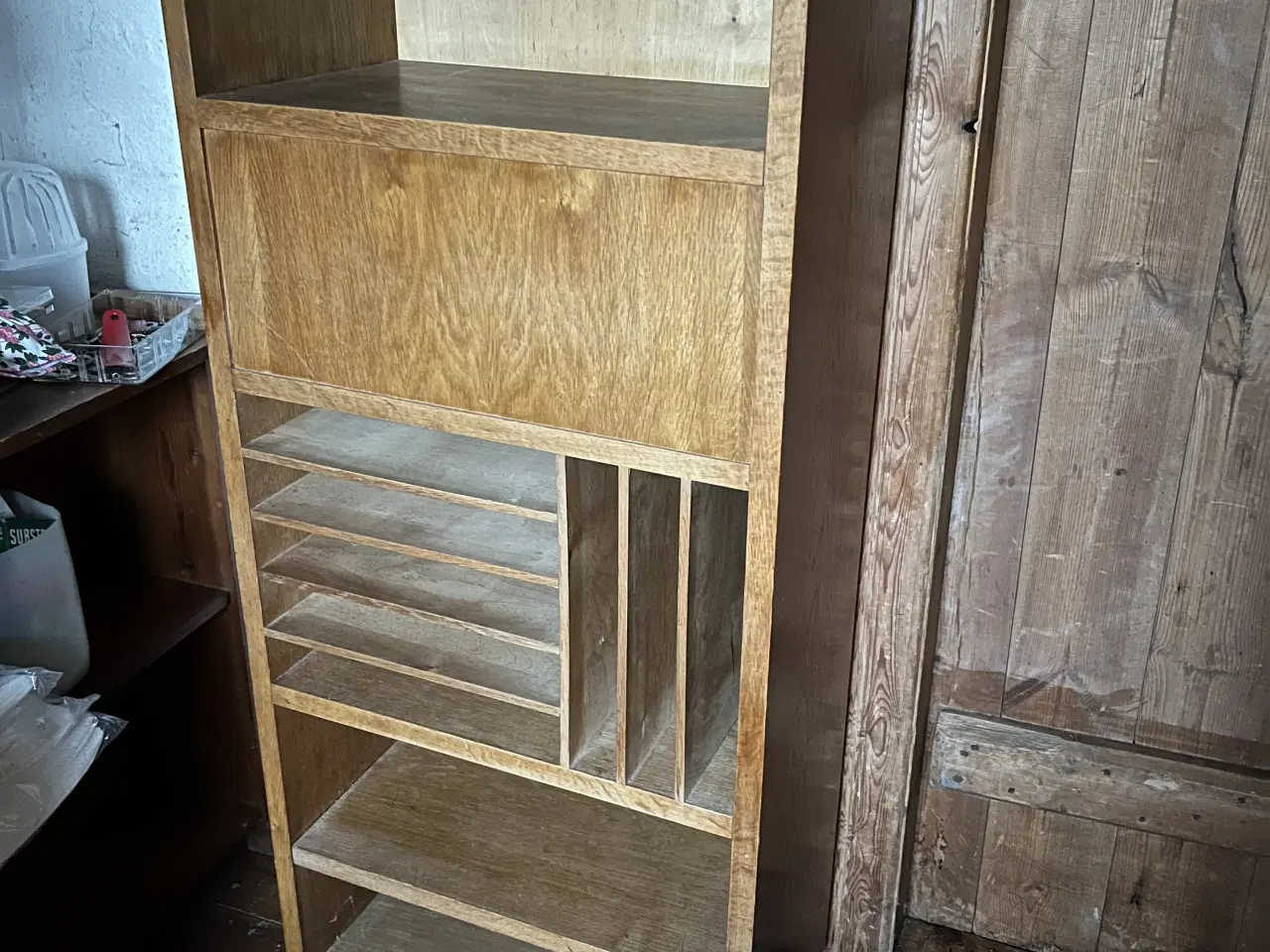 Billede 2 - Fin egetræs reol fra kontor