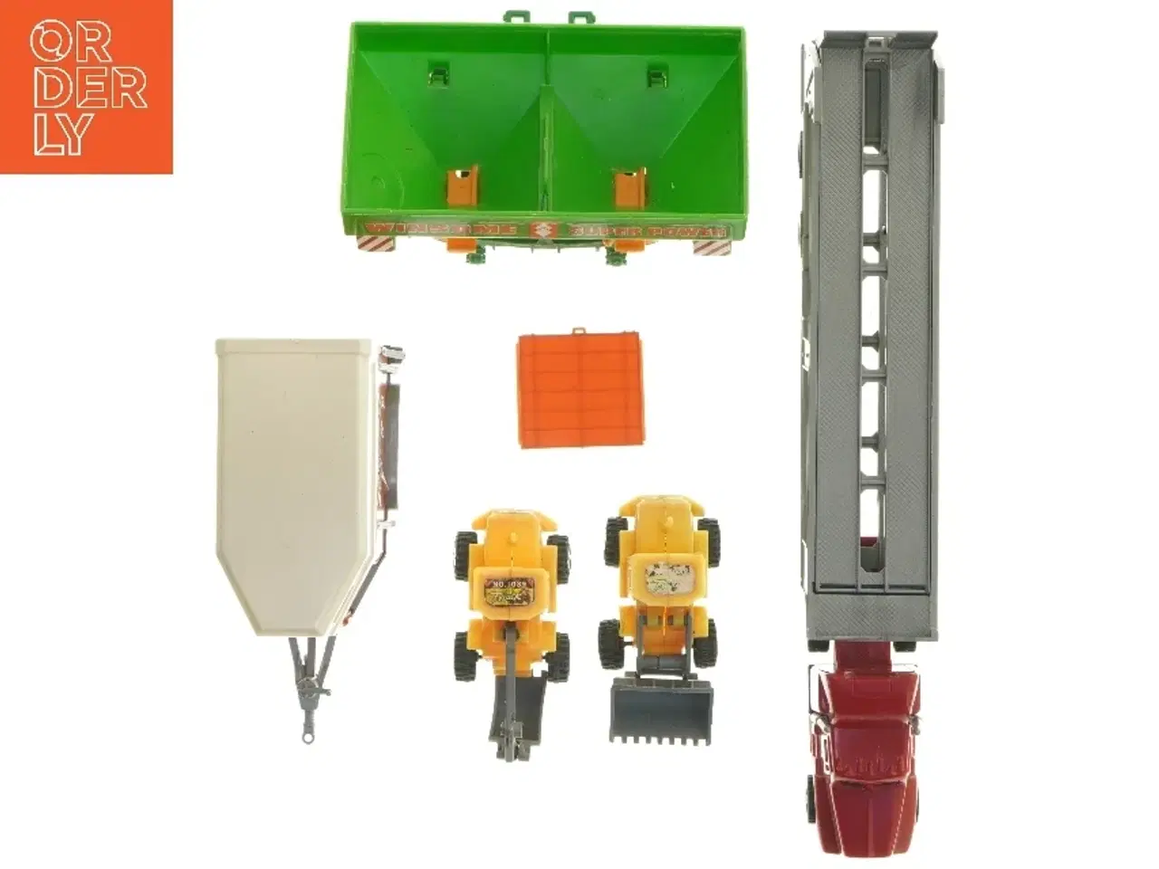 Billede 2 - Legetøjsbil og udstyr (str. 10-32 cm)